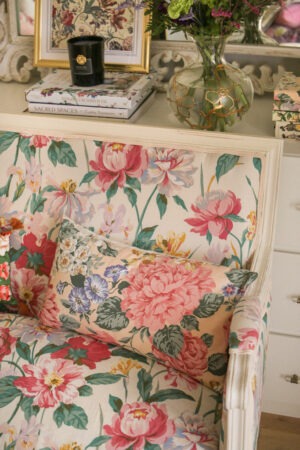 Coussin vintage moyen modèle, motif fleurs anglaises - Maison Célestine