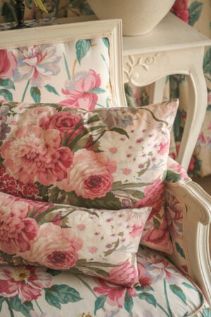 Coussin vintage grand modèle, motif jardin rose - Maison Célestine