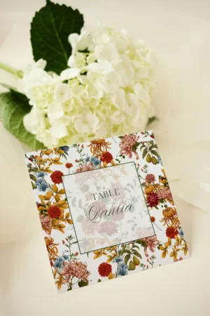 Nom et numéro de table mariage automnal – Collection Songes d’Automne, Maison Célestine